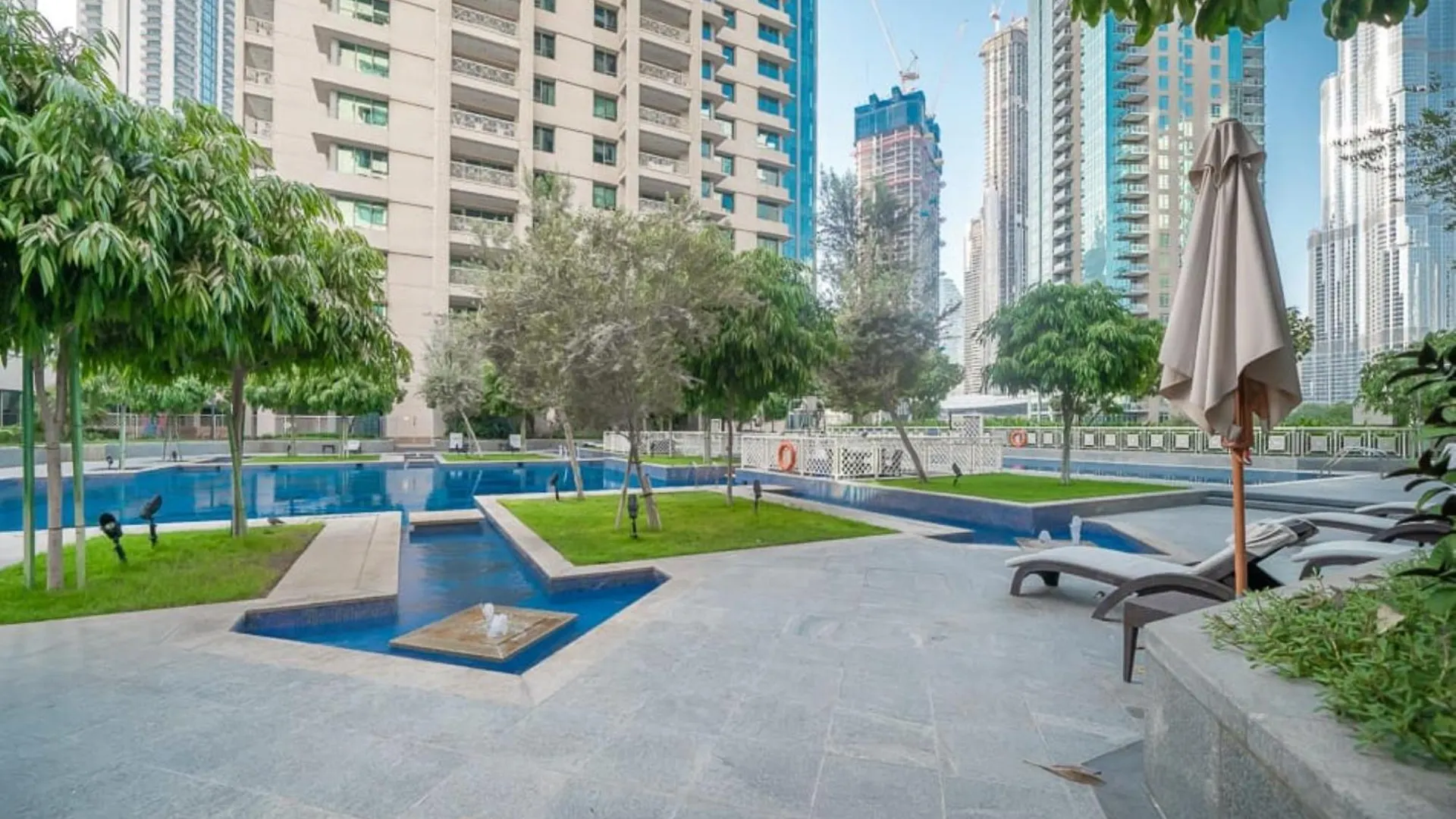 Bellavista - High Floor - 1Br - 29 Boulevard - Full Burj Khalifa & Fountain View Dubai Apartment