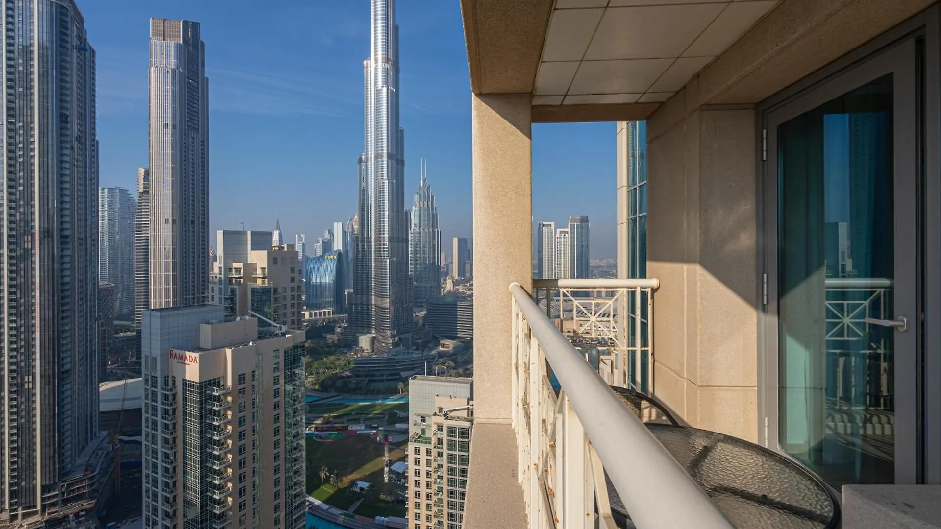 Bellavista - High Floor - 1Br - 29 Boulevard - Full Burj Khalifa & Fountain View Dubai Apartment