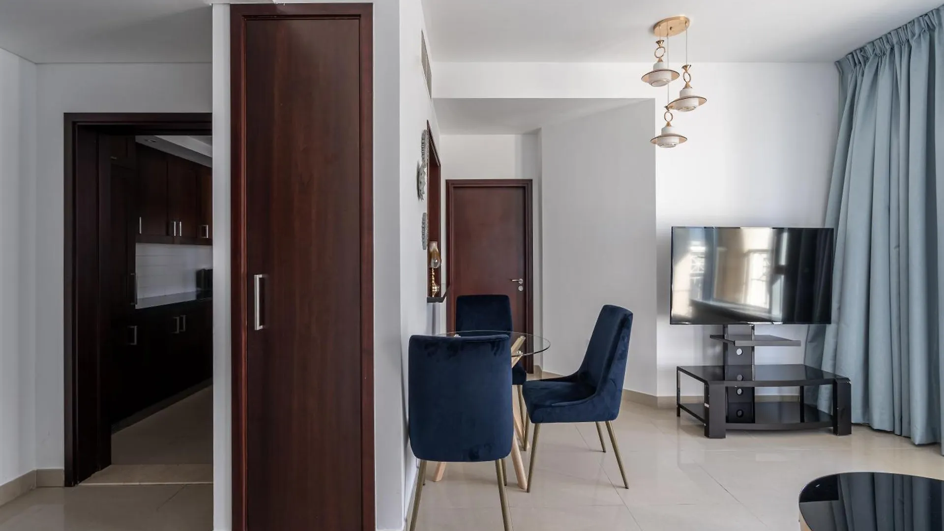 Bellavista - High Floor - 1Br - 29 Boulevard - Full Burj Khalifa & Fountain View Dubai Apartment
